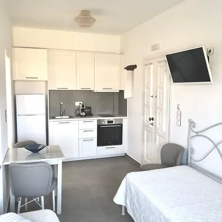 Agrabeli Paros 3* Naousa (Paros)