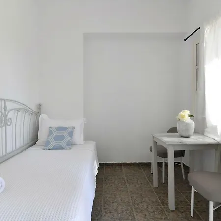 Agrabeli Paros 4*