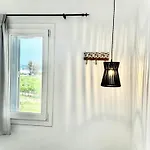 アパートホテル Agrabeli Paros ナウサ