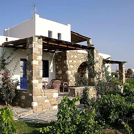 Hotel apartamentowy Agrabeli Paros Nausa