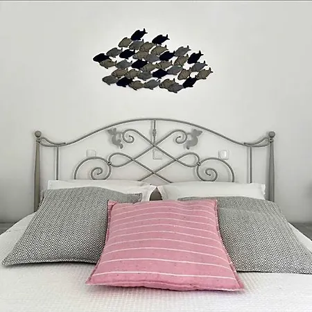 Hotel apartamentowy Agrabeli Paros 4*
