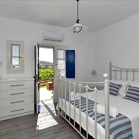 Hotel apartamentowy Agrabeli Paros 4*