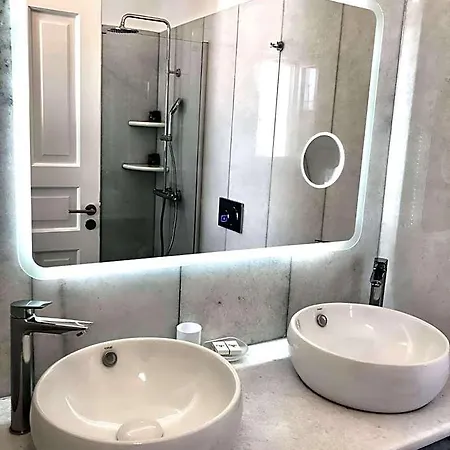 Hotel apartamentowy Agrabeli Paros 4*