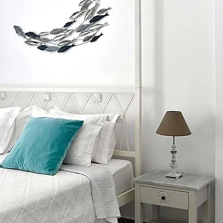 Agrabeli Paros Hotel apartamentowy Nausa