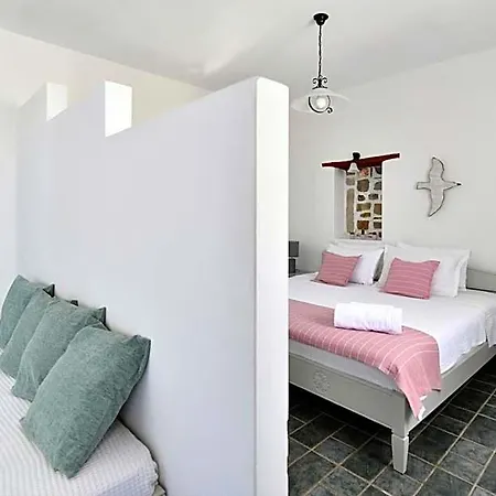 Agrabeli Paros Hotel apartamentowy 4*