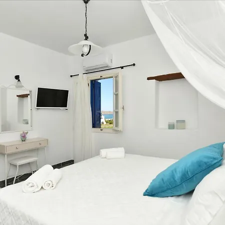 Hotel apartamentowy Agrabeli Paros 4*