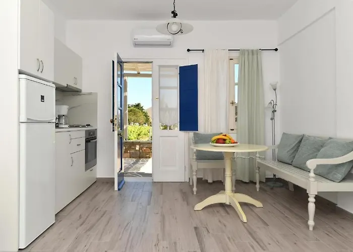 Agrabeli Paros Aparthotel Naousa (Paros)