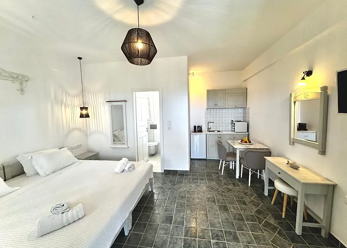 Agrabeli Paros Aparthotel Naousa (Paros)