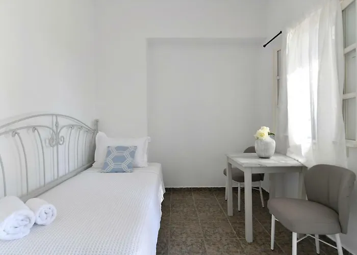 Agrabeli Paros 4*